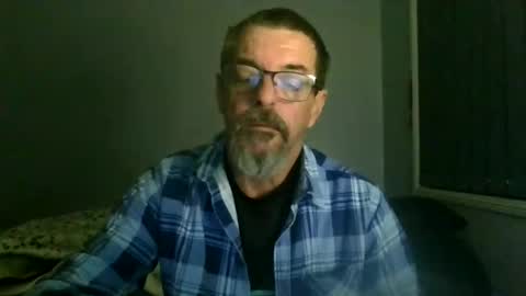 Max online show from June 25, 2:55 am