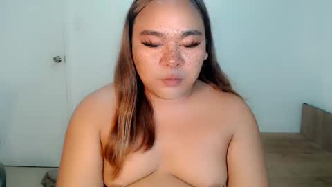 Snapshot of maxine_sucks chatting on September 28, 5:51 pm Maxine Sucks online show from September 28, 5:51 pm