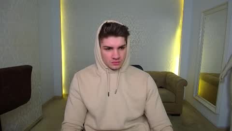 MaxKaiden online show from February 4, 5:46 am