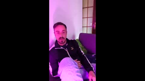 Snapshot of maxpleasure20 chatting on March 3, 4:24 pm Maxpleasure20 online show from March 3, 4:24 pm