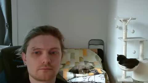 maxs_93 online show from October 6, 9:07 am