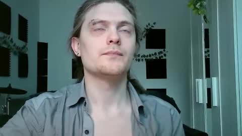 maxs_93 online show from March 29, 12:49 pm