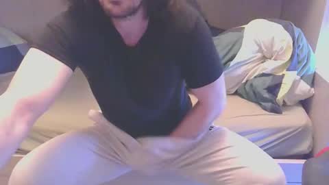 Snapshot of maxsperman1 chatting on February 22, 11:09 am MaxSperman online show from February 22, 11:09 am