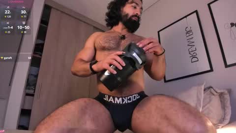 Max online show from February 19, 12:39 am