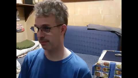 Maximiliano online show from December 8, 5:18 am