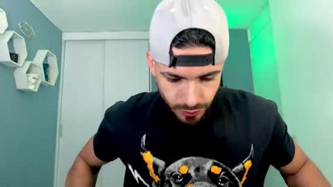 Maxi online show from October 22, 12:22 am