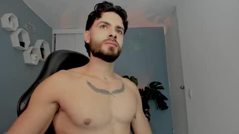 Maxi online show from March 21, 2:27 am