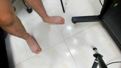 maxvolturi_ online show from April 21, 2:51 am