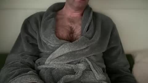 maxwellj1234 online show from December 28, 2:53 pm