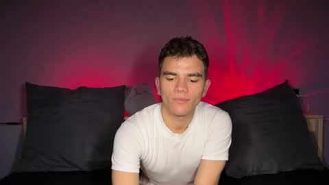 Max online show from July 17, 1:29 pm