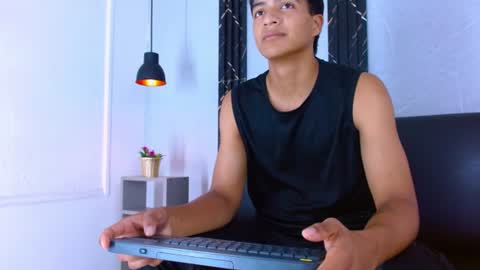 Max Wyatt online show from July 7, 6:56 pm