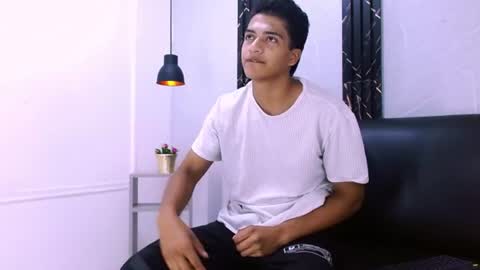 Max Wyatt online show from July 11, 6:43 pm