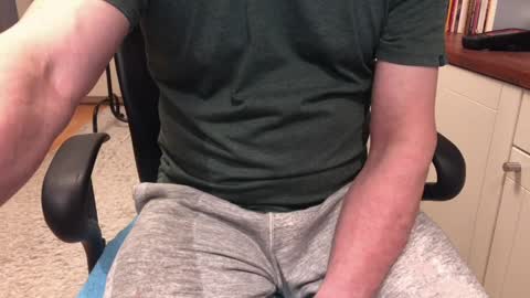 Max online show from April 7, 3:29 am