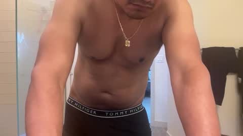 Snapshot of maxxx4242 chatting on February 6, 9:18 pm maxxx4242 online show from February 6, 9:18 pm