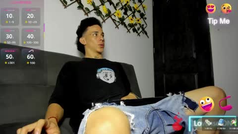 Max online show from April 7, 5:08 am