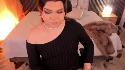 Maxine Minx online show from March 8, 2:04 am