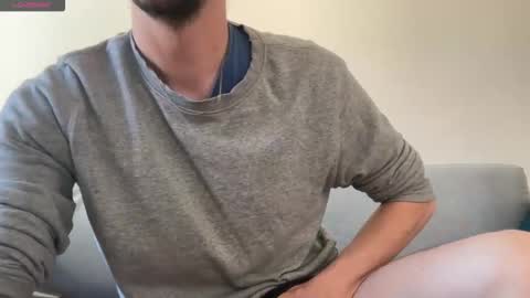 MaxXxurbate online show from April 14, 9:04 am