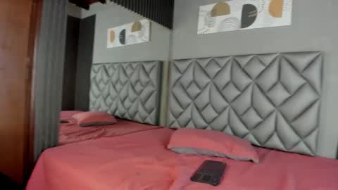 Snapshot of may_clanfort chatting on November 19, 11:43 am MAY online show from November 19, 11:43 am