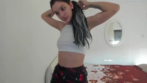 Maya online show from March 1, 6:37 am