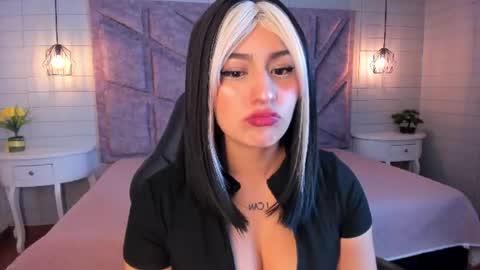 Maya online show from July 17, 5:14 am