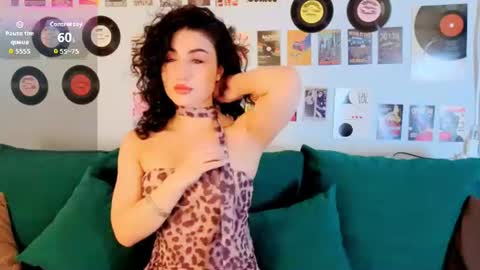 Maya online show from July 11, 2:53 pm