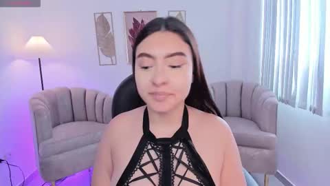 Snapshot of maya_vexx chatting on January 5, 8:23 pm Maya vexx online show from January 5, 8:23 pm