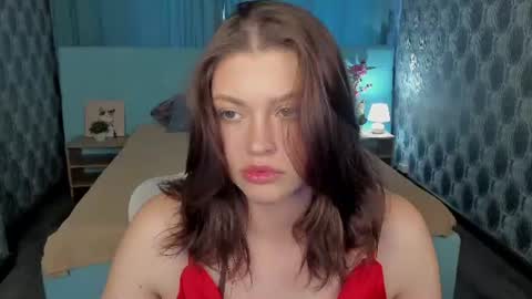 Snapshot of mayaamimi chatting on June 26, 8:52 am Mimi online show from June 26, 8:52 am