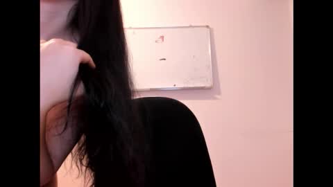 mayaduval online show from November 10, 10:31 pm