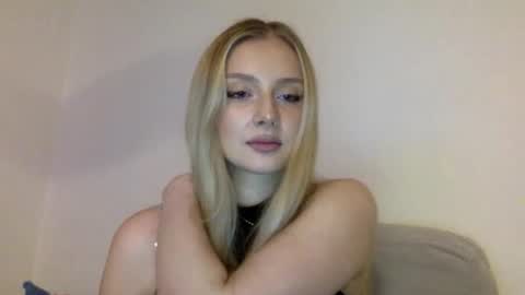 mayaflirt online show from February 12, 8:48 pm