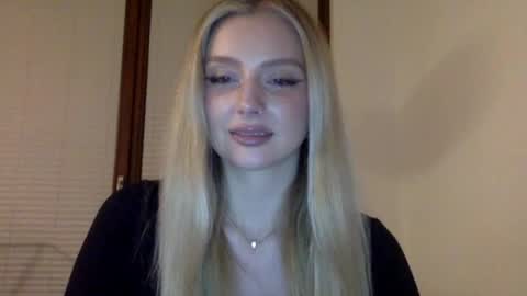 mayaflirt online show from April 7, 7:58 pm