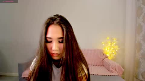 Snapshot of mayamei chatting on February 5, 1:16 pm Mia online show from February 5, 1:16 pm