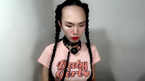 mayamint online show from November 3, 10:32 pm