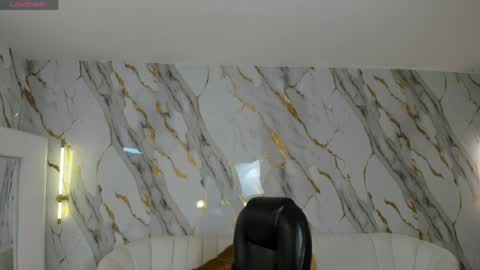 Maya online show from March 29, 3:28 am