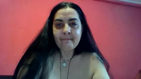 Snapshot of mayamorgen chatting on February 22, 7:19 am maya online show from February 22, 7:19 am