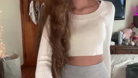 Maya online show from March 23, 7:07 pm