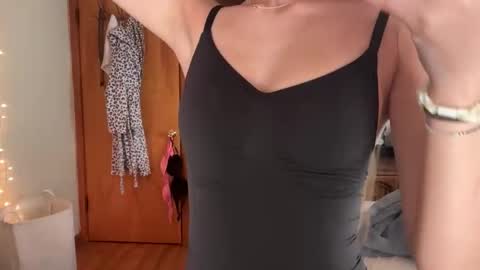 Maya online show from March 27, 5:12 pm