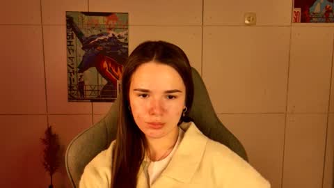 maybloom_ online show from February 19, 4:14 pm