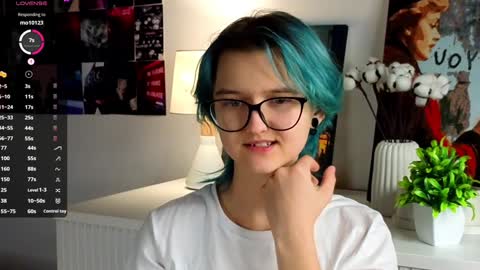 Mia online show from January 23, 2:12 am