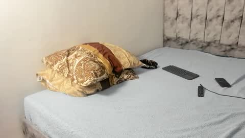 Mayky... online show from March 17, 2:27 am