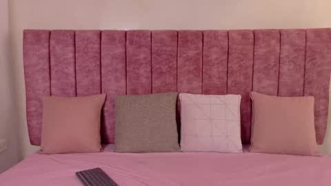 Rousse online show from February 13, 1:51 pm