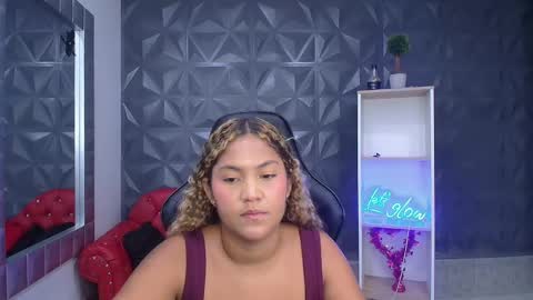 mayli_marie online show from February 13, 11:23 pm