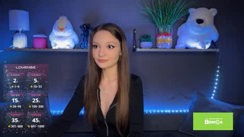 May online show from March 29, 7:47 pm