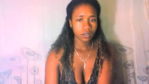 Snapshot of mayrah5 chatting on January 26, 11:17 am mayrah online show from January 26, 11:17 am