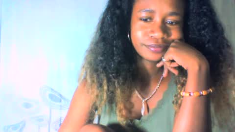 Snapshot of mayrah5 chatting on February 4, 11:38 am mayrah online show from February 4, 11:38 am