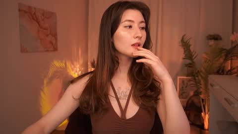  May  online show from April 9, 6:19 am