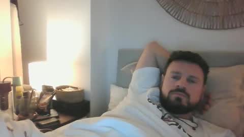 maythe4bwu online show from February 19, 6:00 am