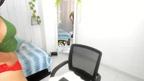 Snapshot of mayu_kim chatting on November 11, 7:36 pm Mayu KIm online show from November 11, 7:36 pm