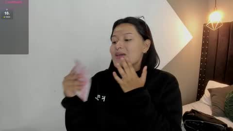 Snapshot of mayu_kim chatting on November 23, 11:21 am Mayu KIm online show from November 23, 11:21 am