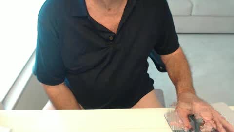 Snapshot of mbeastie chatting on September 17, 4:41 pm Beastie online show from September 17, 4:41 pm