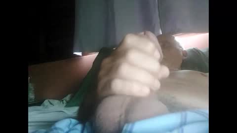 Snapshot of mbravo420 chatting on September 19, 12:17 pm mbravo420 online show from September 19, 12:17 pm